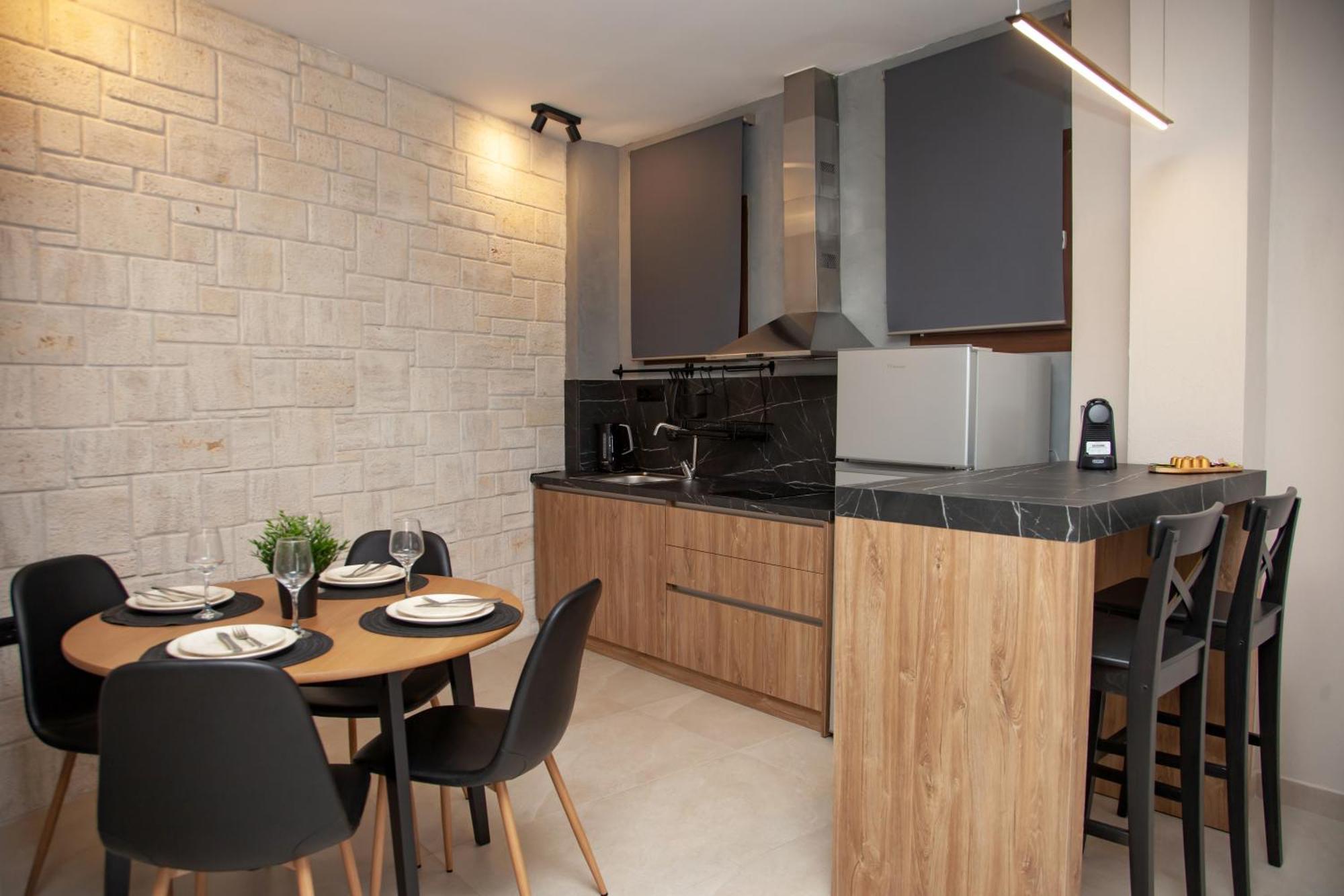 Kotinos Apartments Афітос Екстер'єр фото